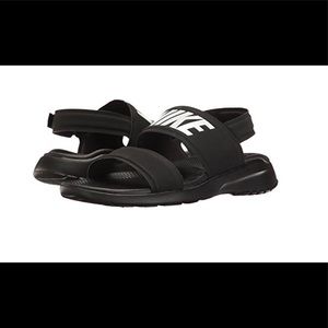 WMNS NIKE TANJUN SANDAL !
